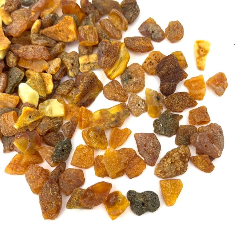 Įvairios Formos Natūralūs Gintaro Akmenukai, 100 g - Image 2